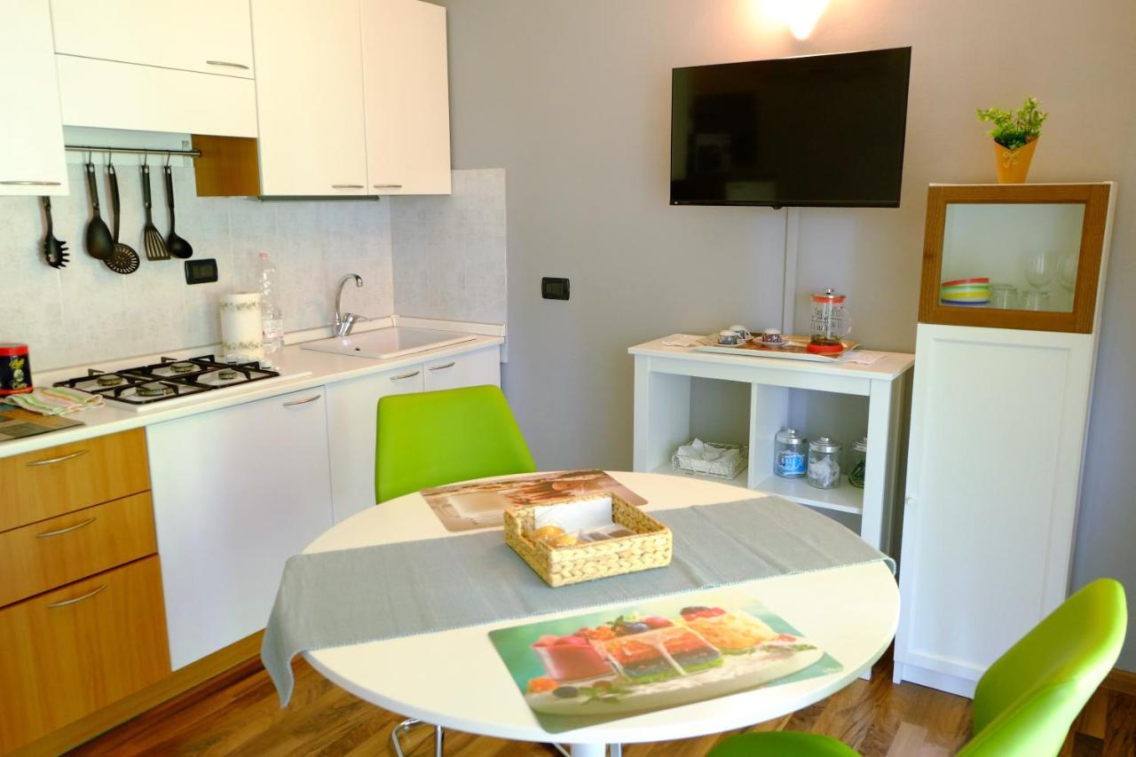 Studio Flat Close To Terme Sirmione Exterior foto